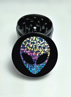 alien-face-weed-grinder